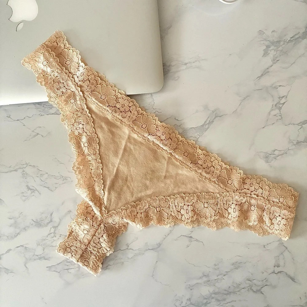 NWT Pink Victoria’s Secret Extra Low Rise Thong
